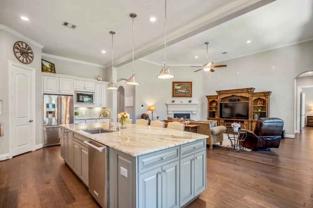 219 Chirping Squirrel Court Pinehurst, TX 77362
