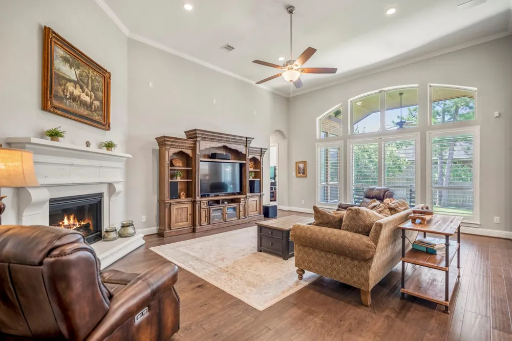219 Chirping Squirrel Court Pinehurst, TX 77362