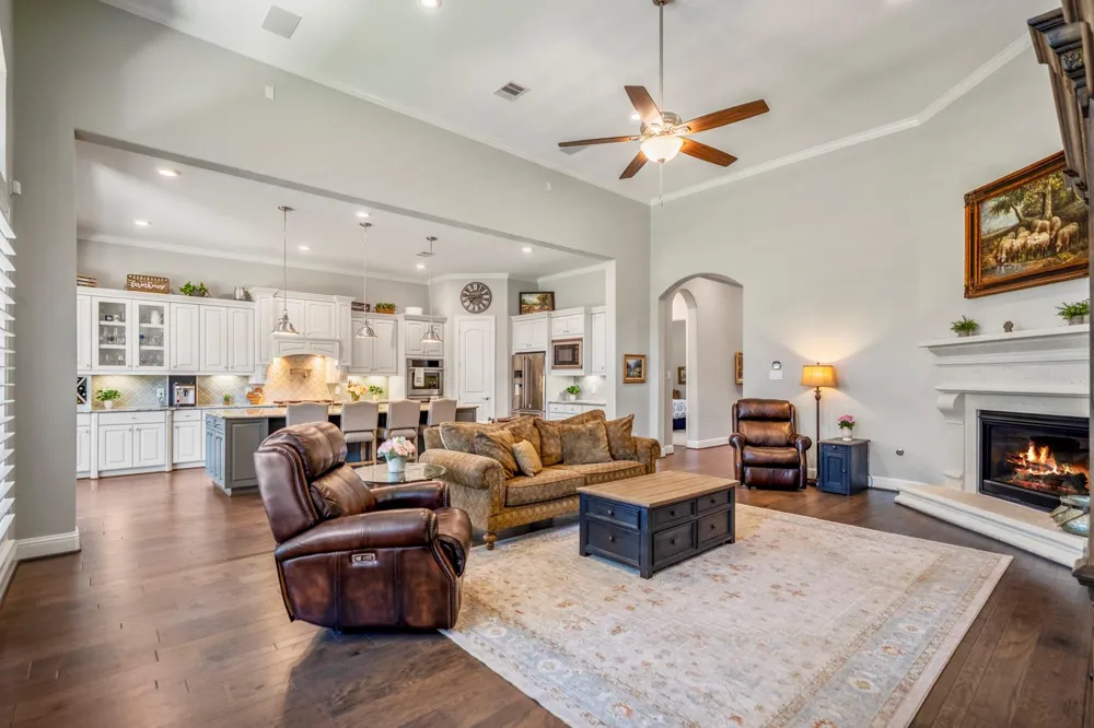 219 Chirping Squirrel Court Pinehurst, TX 77362
