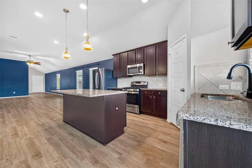 6747 Scarlet Sagebrush Street Katy, TX 77449