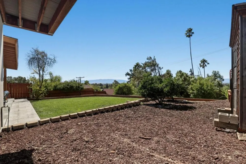 1141 Colonial San Jose, CA 95132