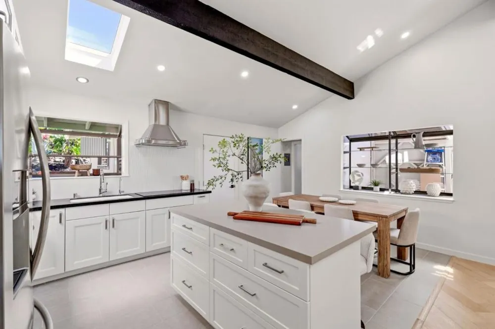 1141 Colonial San Jose, CA 95132