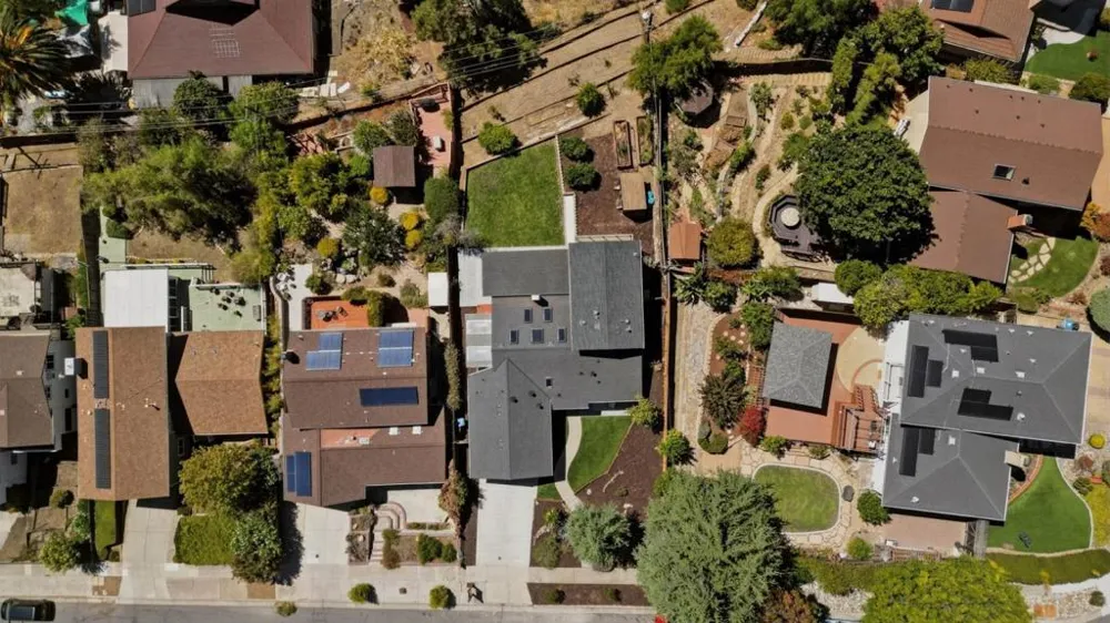 1141 Colonial San Jose, CA 95132