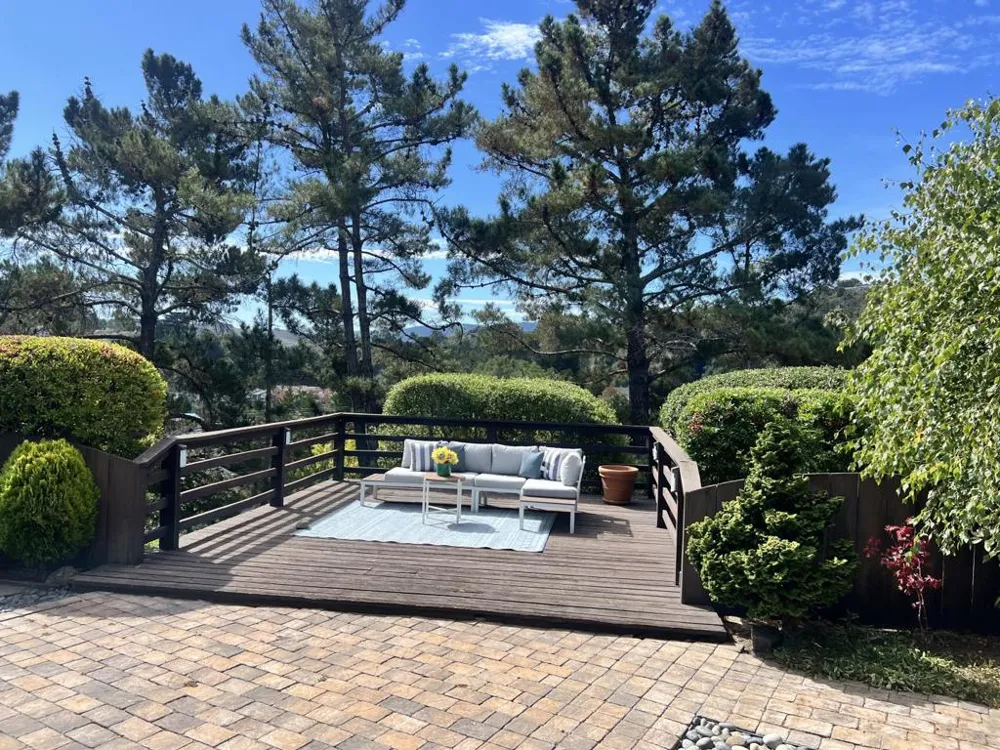 65 Mountain View Place San Mateo, CA 94402
