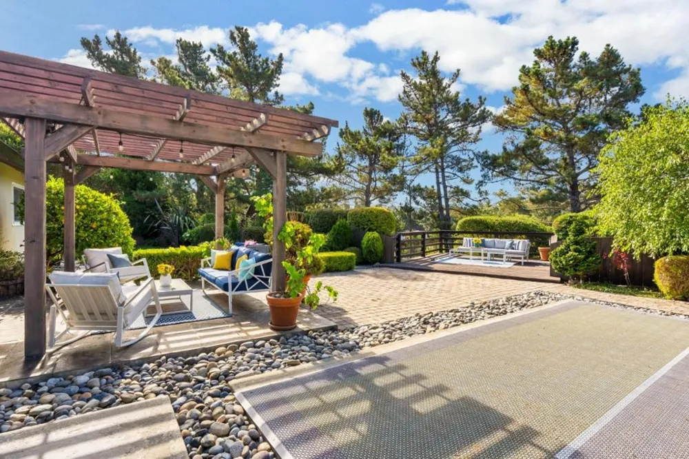 65 Mountain View Place San Mateo, CA 94402