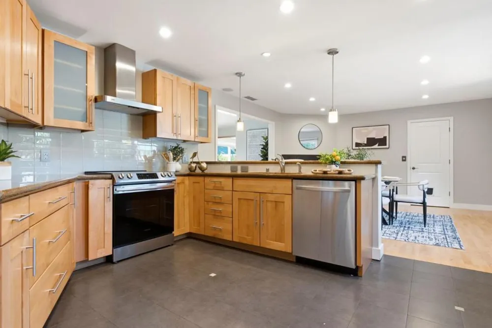 65 Mountain View Place San Mateo, CA 94402