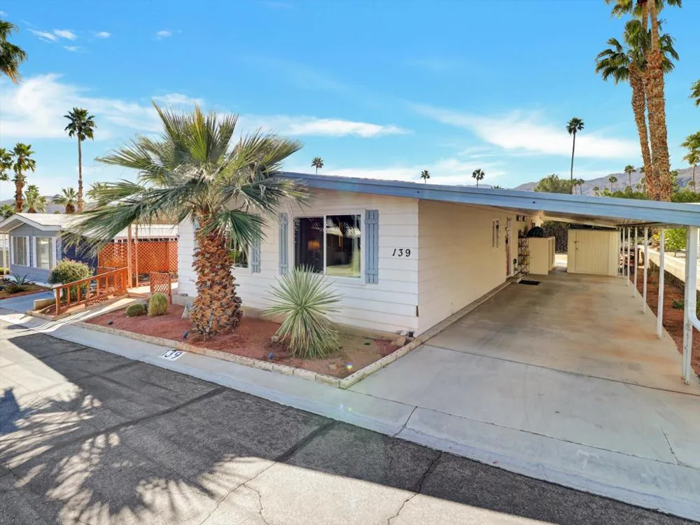 49305 Ca-74 #139 Palm Desert, CA 92260