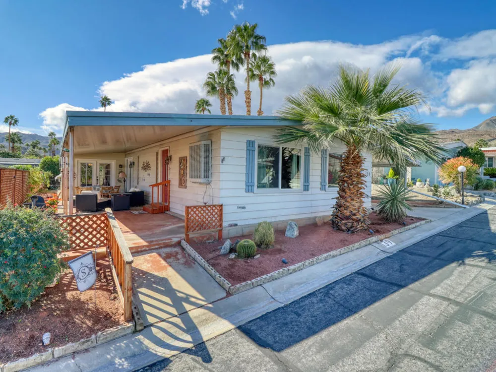 49305 Ca-74 #139 Palm Desert, CA 92260