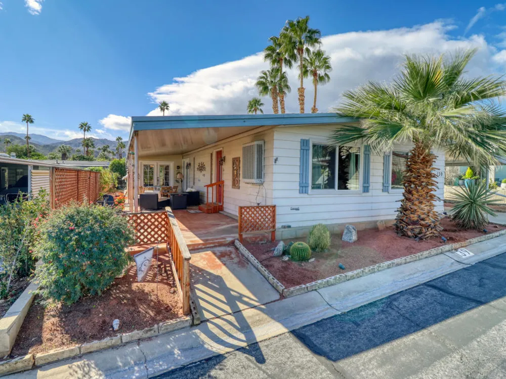 49305 Ca-74 #139 Palm Desert, CA 92260