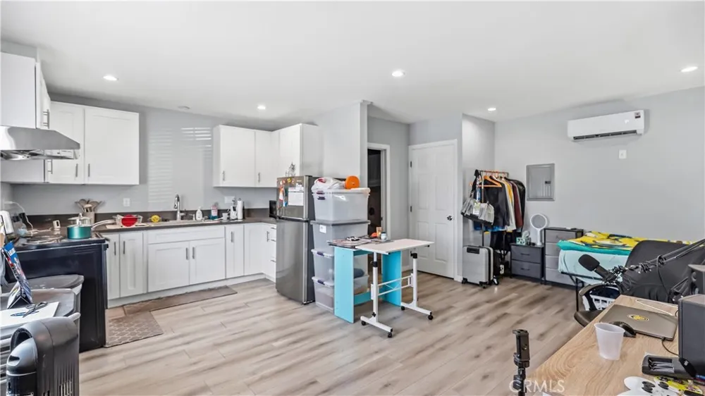 28 W Ramona Road Alhambra, CA 91803