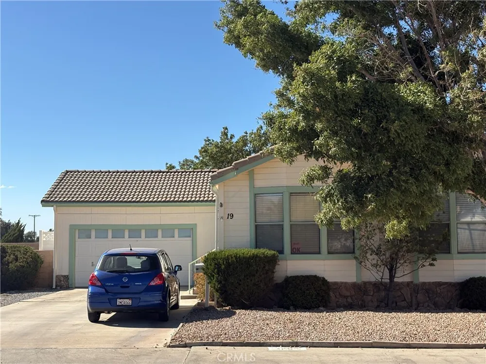 22241 Nisqually Road #19 Apple Valley, CA 92308