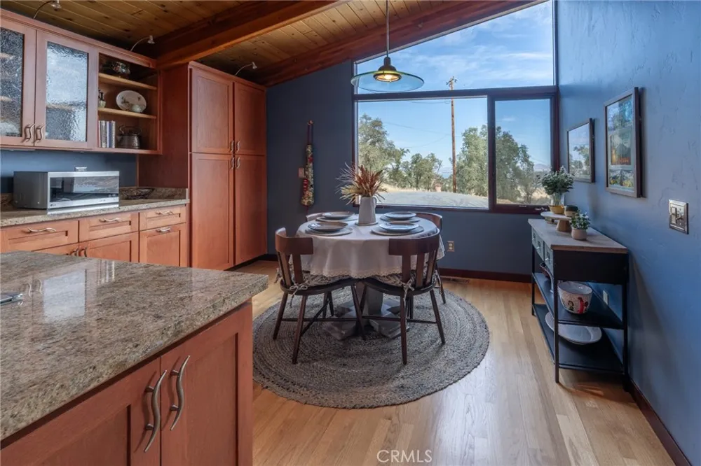9256 Lazo Way La Grange, CA 95329