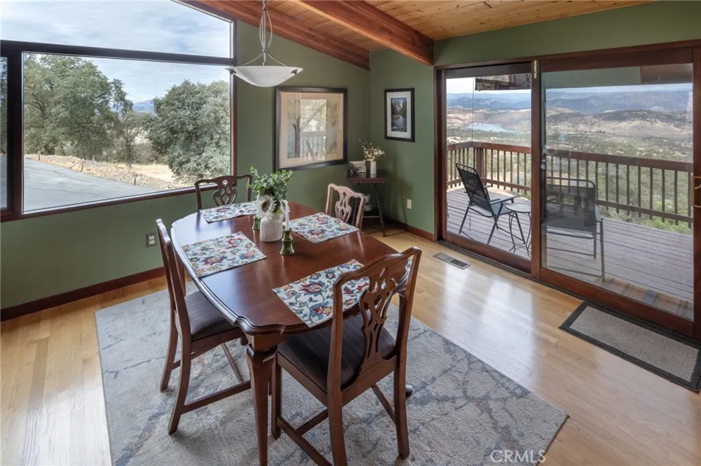 9256 Lazo Way La Grange, CA 95329