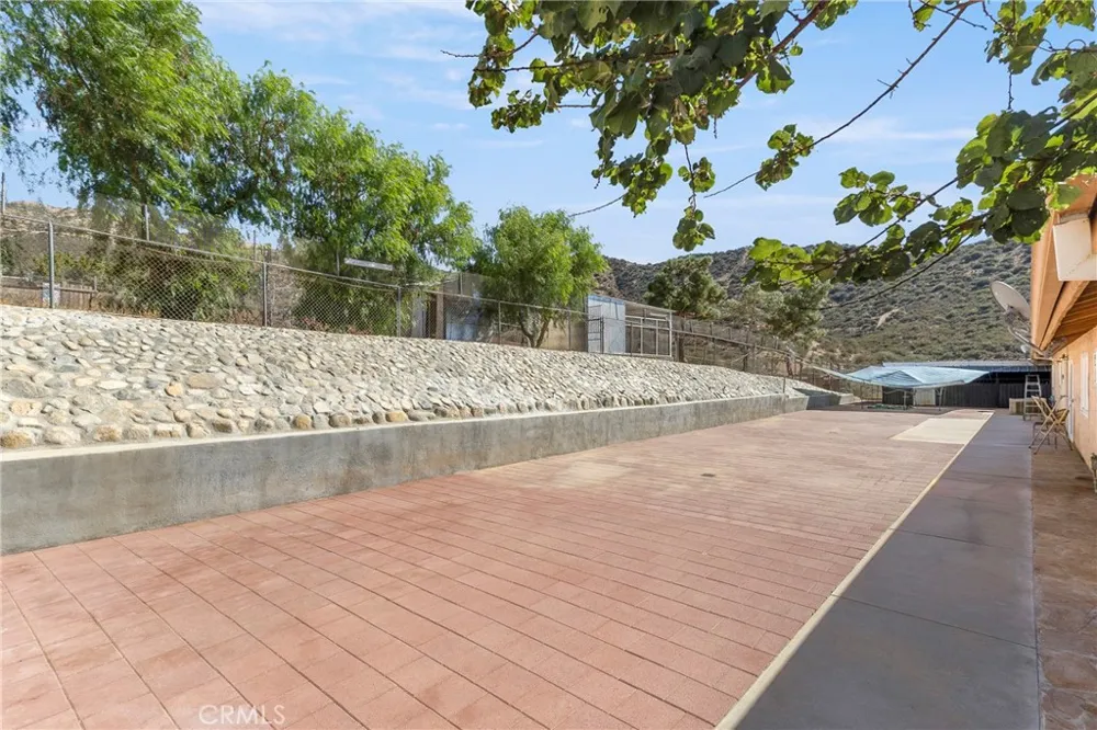 35642 Red Rover Mine Road Acton, CA 93510