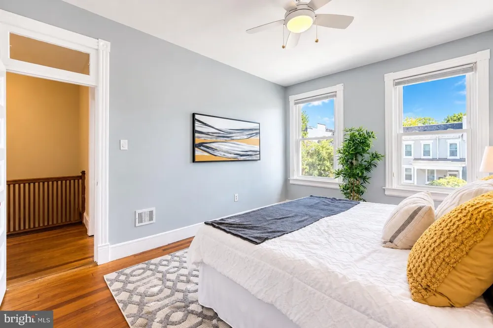 449 LURAY PLACE NW Washington, DC 20010