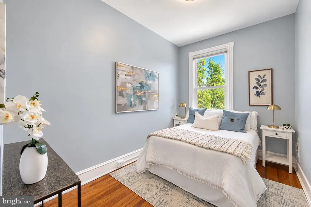 449 LURAY PLACE NW Washington, DC 20010