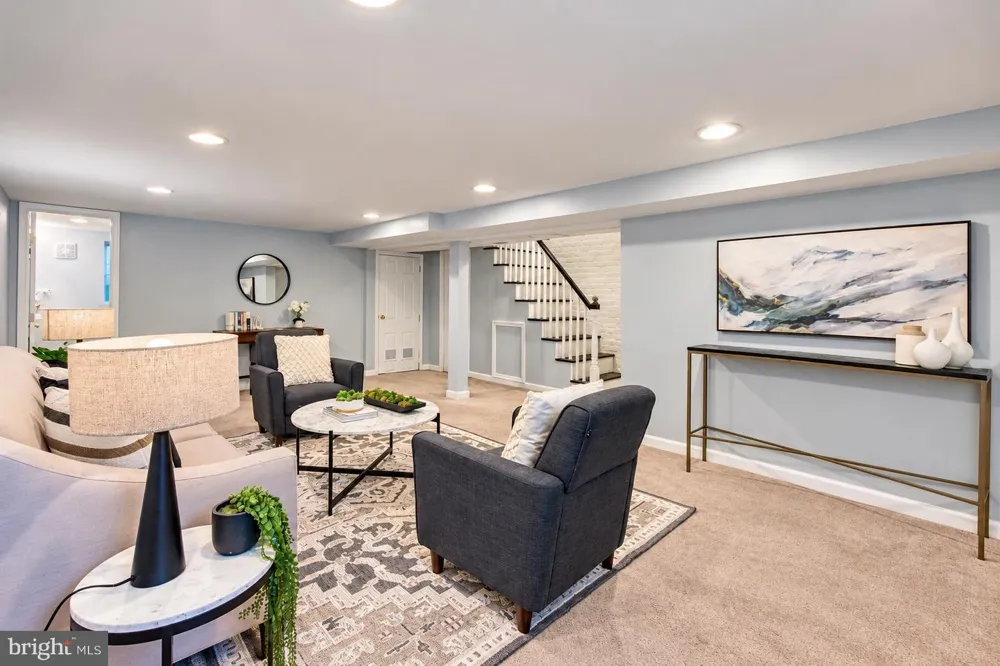 449 LURAY PLACE NW Washington, DC 20010