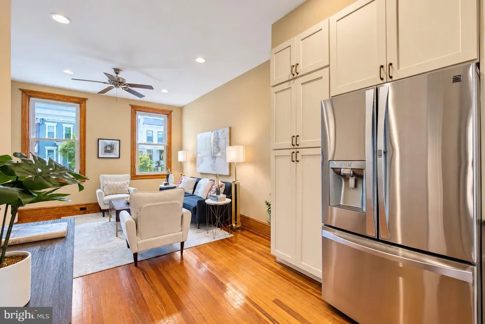 449 LURAY PLACE NW Washington, DC 20010