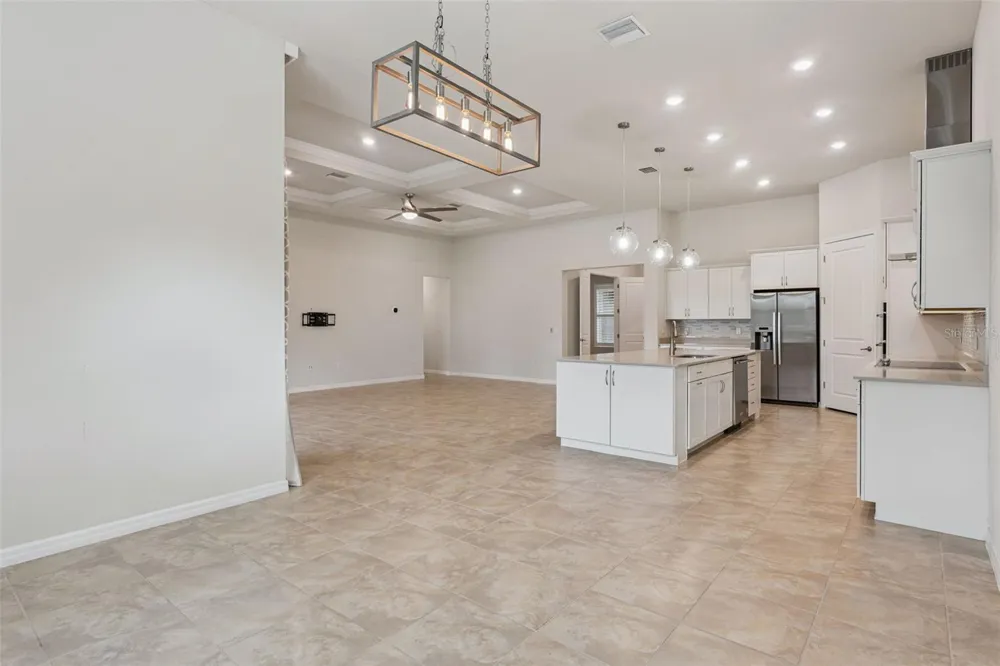 1005 MARE WAY Oviedo, FL 32765