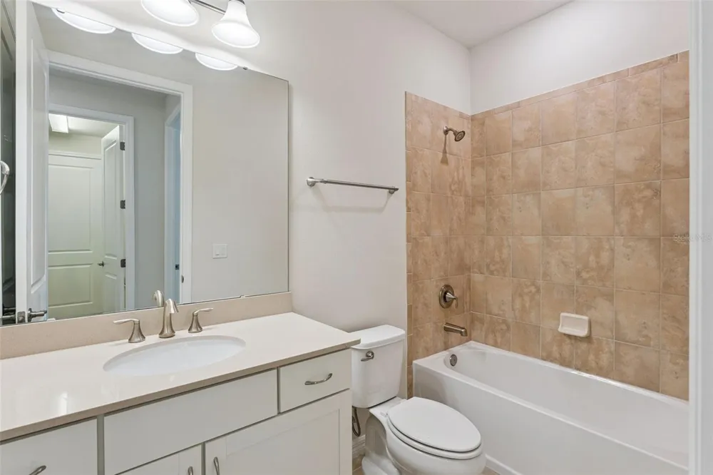 1005 MARE WAY Oviedo, FL 32765