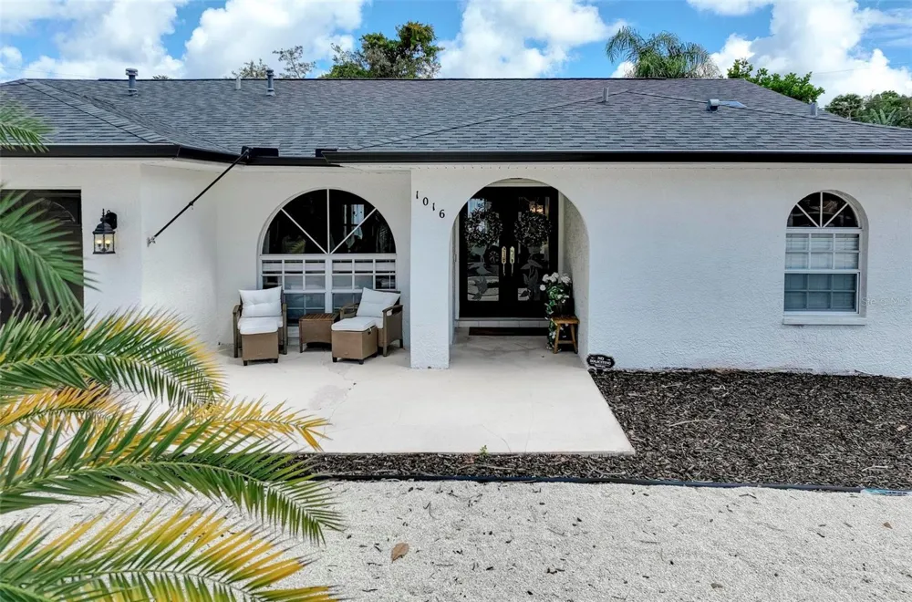 1016 GOSHEN ROAD Tarpon Springs, FL 34689