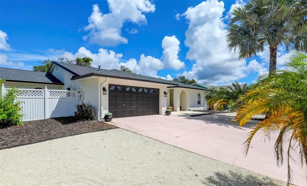 1016 GOSHEN ROAD Tarpon Springs, FL 34689