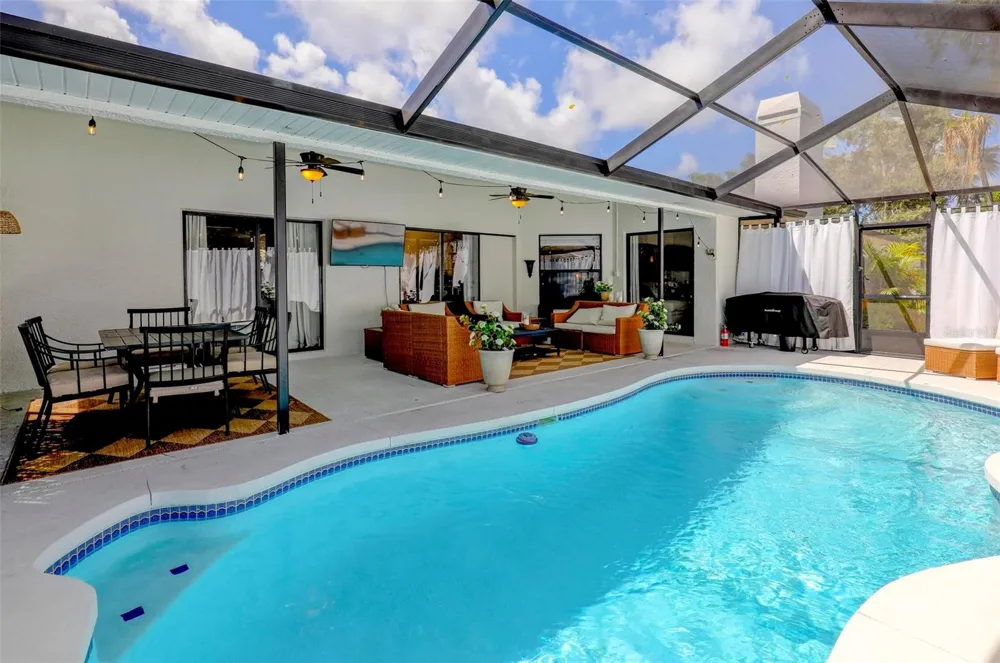 1016 GOSHEN ROAD Tarpon Springs, FL 34689