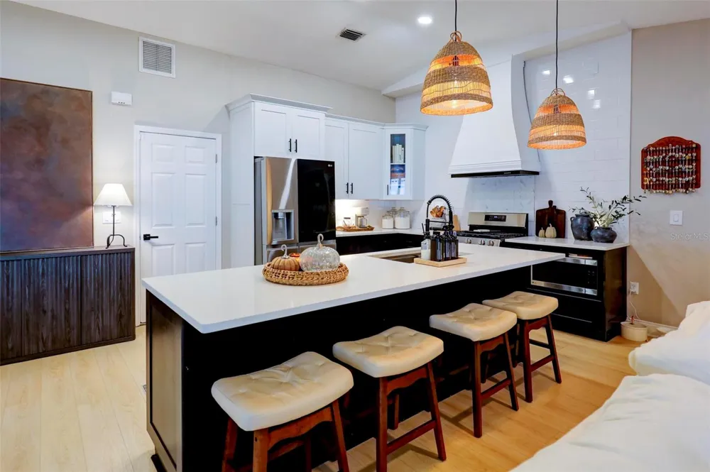 1016 GOSHEN ROAD Tarpon Springs, FL 34689