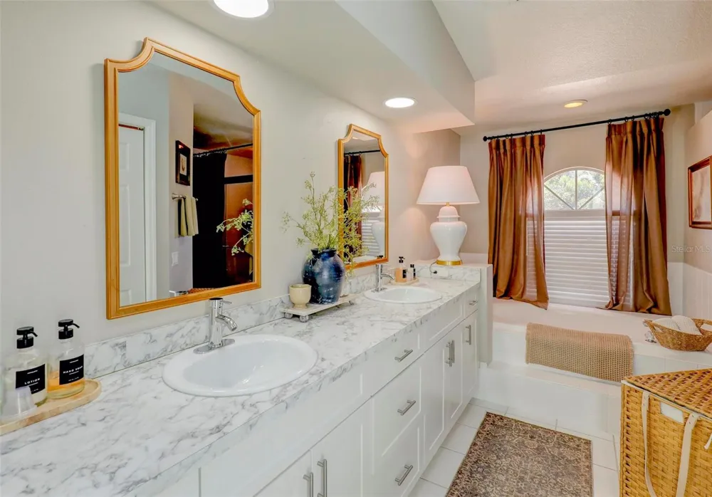 1016 GOSHEN ROAD Tarpon Springs, FL 34689