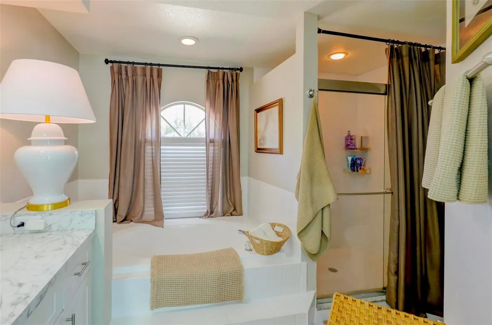 1016 GOSHEN ROAD Tarpon Springs, FL 34689