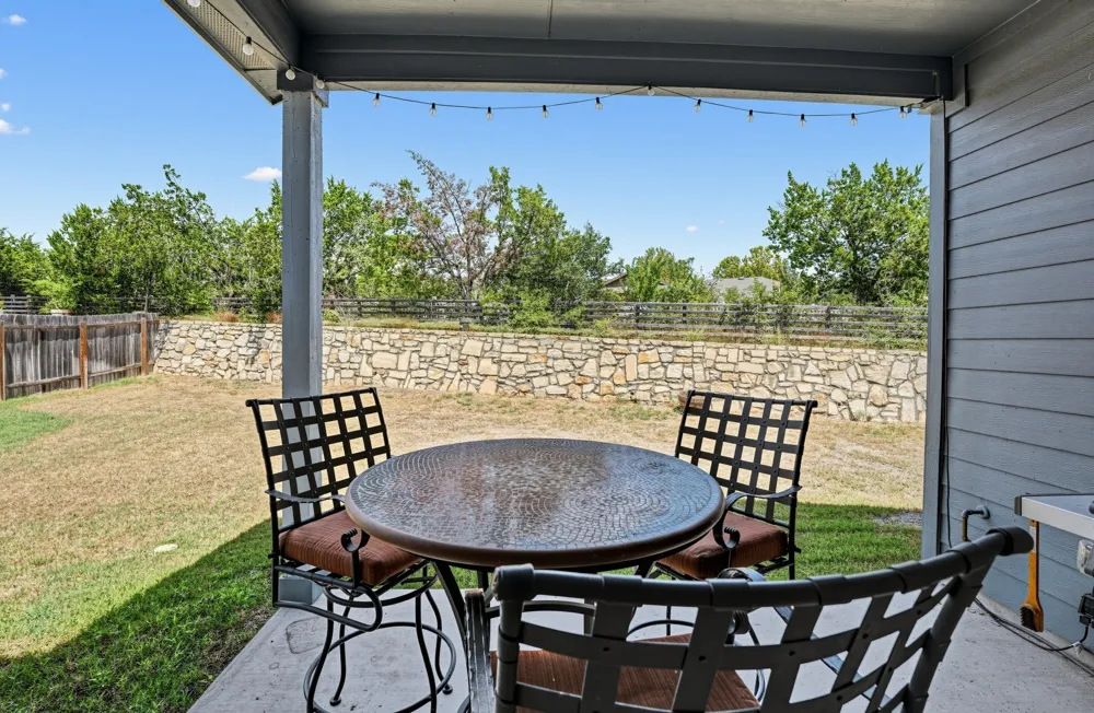145 Brooks Ranch Drive Kyle, TX 78640