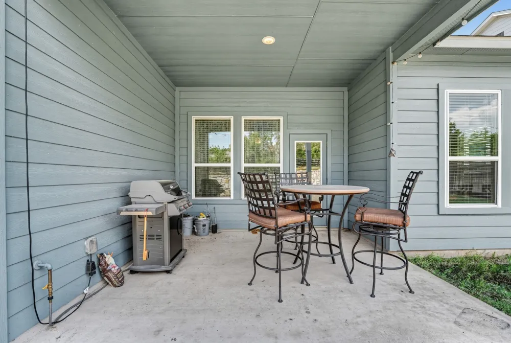 145 Brooks Ranch Drive Kyle, TX 78640