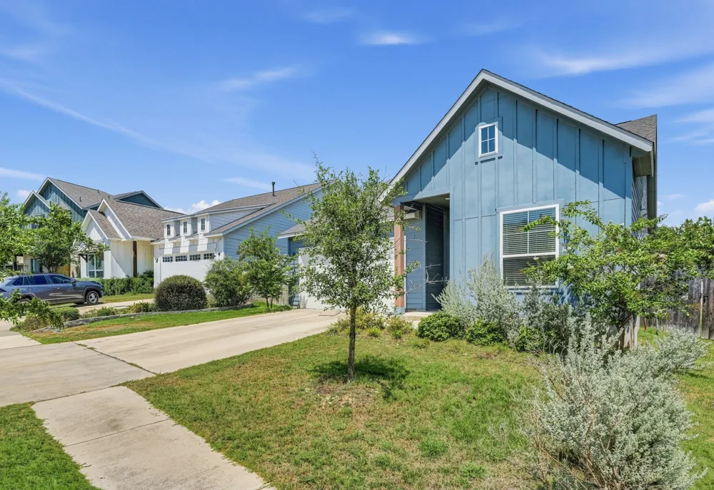 145 Brooks Ranch Drive Kyle, TX 78640
