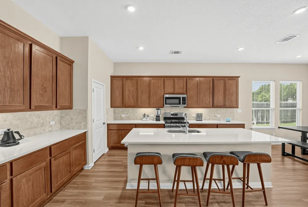 145 Brooks Ranch Drive Kyle, TX 78640