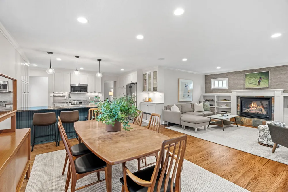 5541 Vincent Avenue S Minneapolis, MN 55410