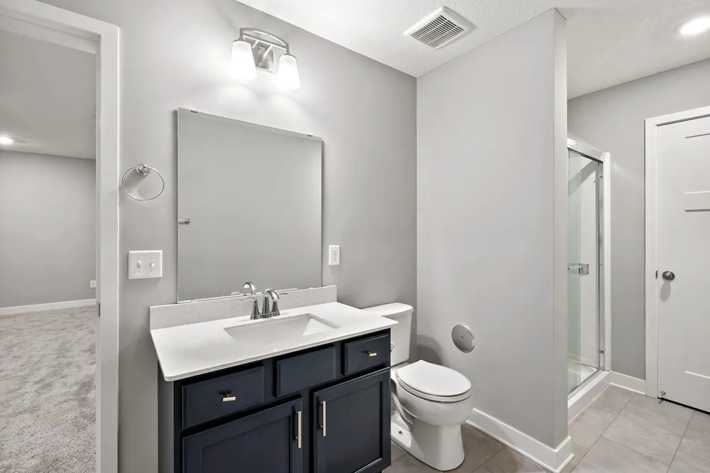 18384 Glastonbury Drive Lakeville, MN 55044