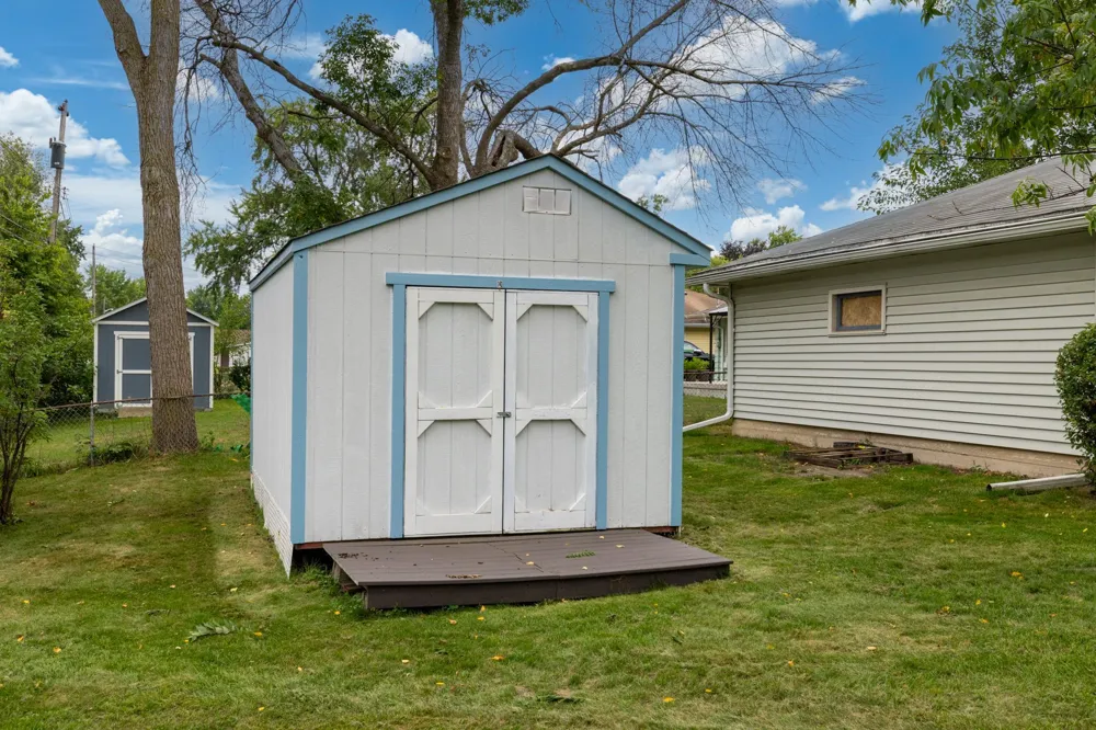 8739 Hadley Avenue S Cottage Grove, MN 55016