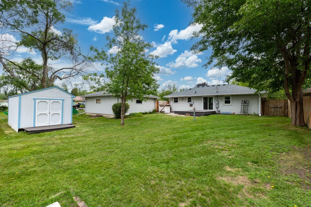 8739 Hadley Avenue S Cottage Grove, MN 55016