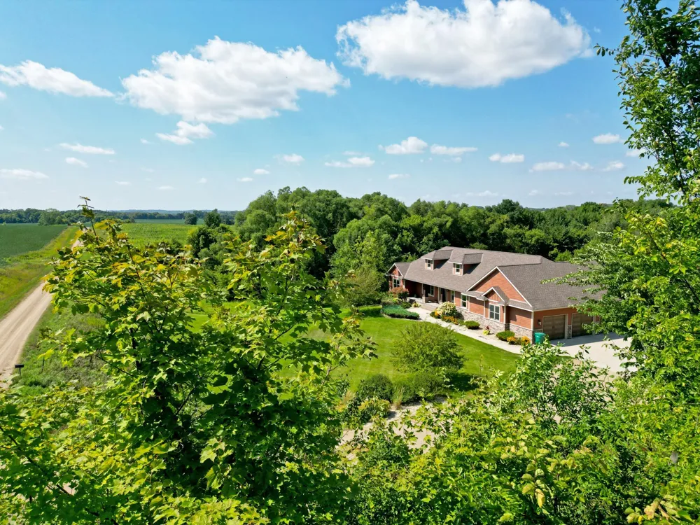 10776 43rd Street NW Annandale, MN 55302