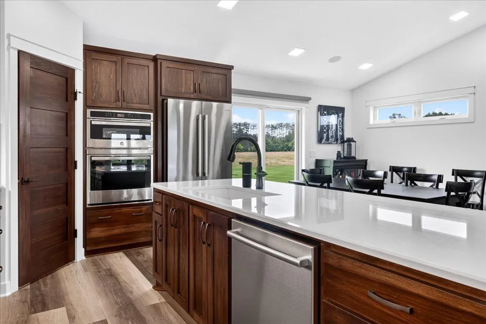 7700 Lent Trail Stacy, MN 55079