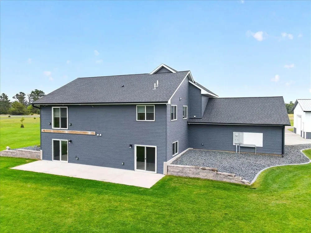 7700 Lent Trail Stacy, MN 55079
