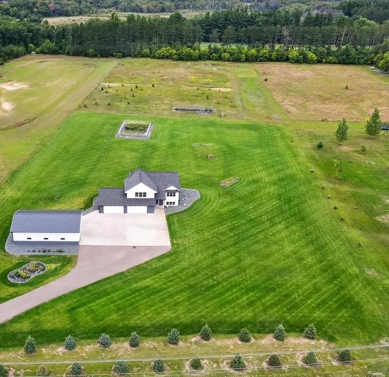 7700 Lent Trail Stacy, MN 55079