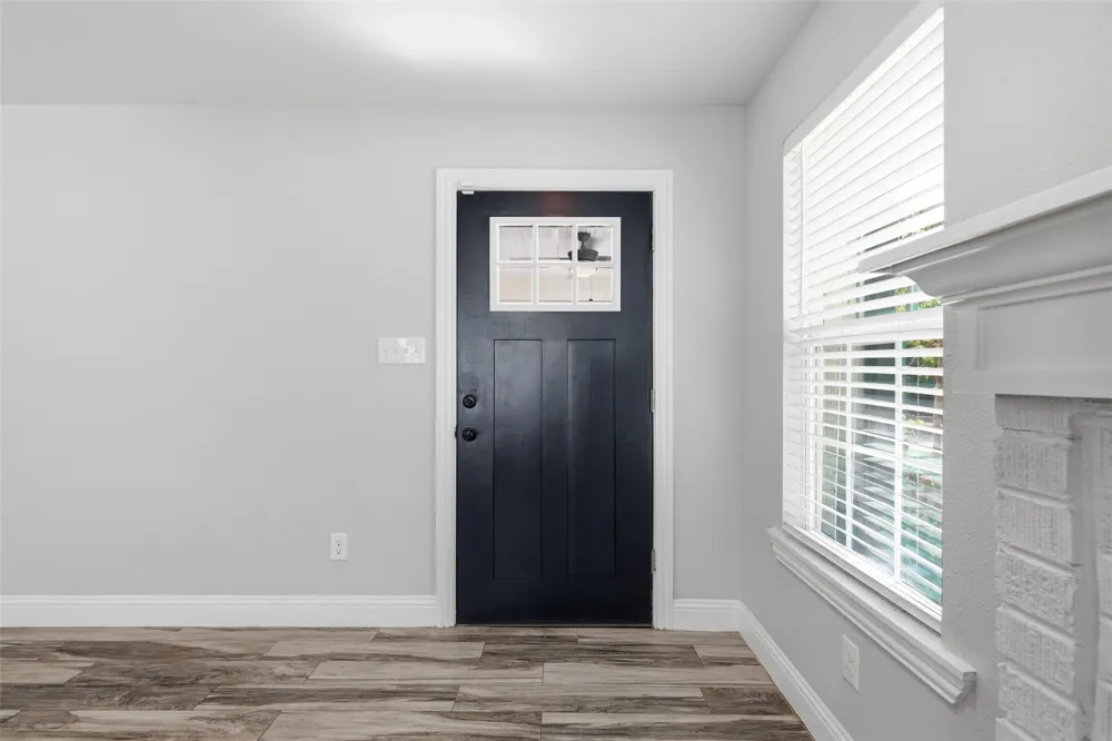 1319 Lansford Avenue Dallas, TX 75224