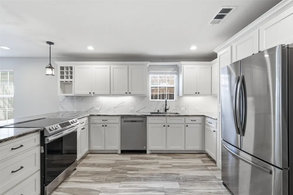 1319 Lansford Avenue Dallas, TX 75224