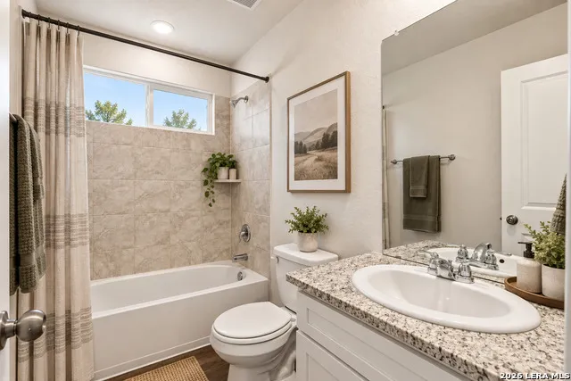 1027 Andean Emerald San Antonio, TX 78253