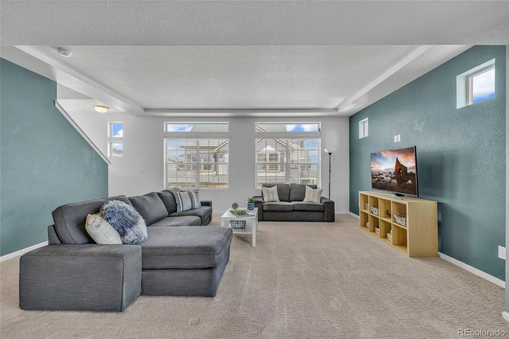 18183 E 104th Way Commerce City, CO 80022