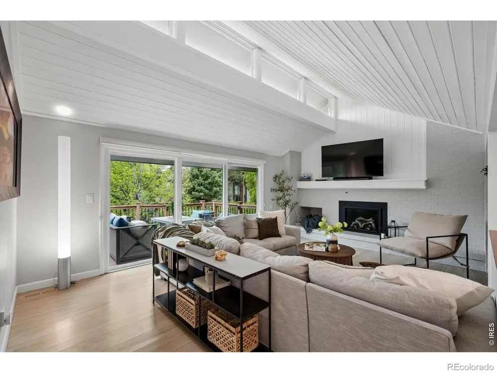 7857 S Forest Street Centennial, CO 80122