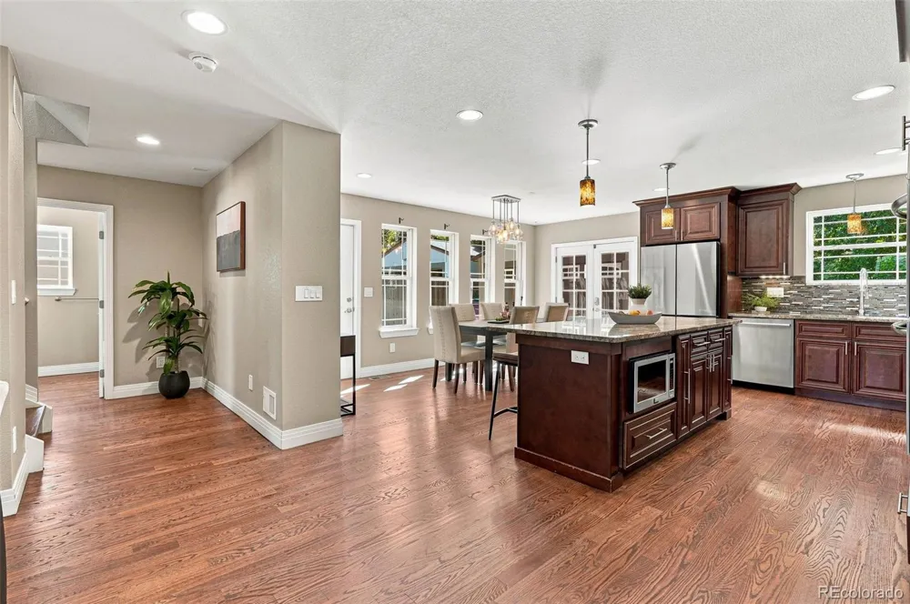 965 Krameria Street Denver, CO 80220