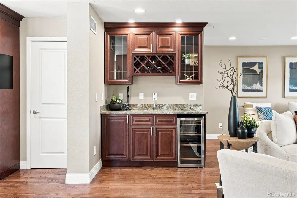 965 Krameria Street Denver, CO 80220