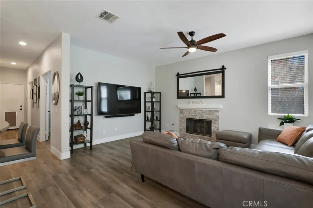 30447 Terracina Place Castaic, CA 91384